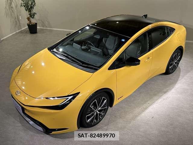 Toyota PRIUS 2023-05 8817535-12