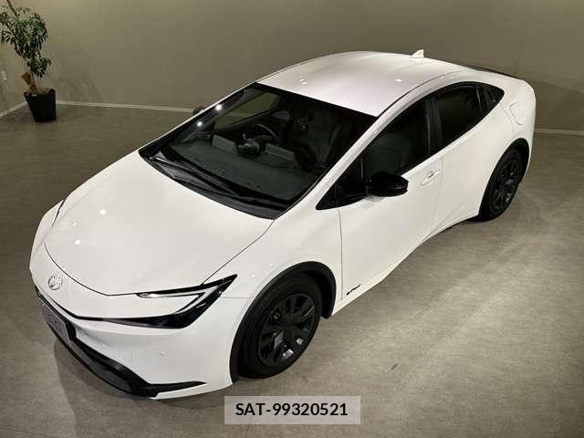 Toyota PRIUS 2023-09 8817539-12