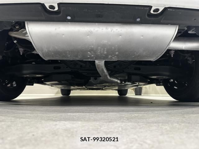 Toyota PRIUS 2023-09 8817539-8