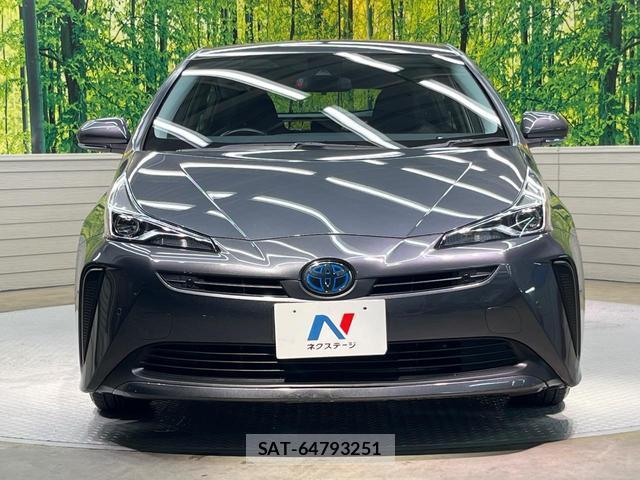 Toyota PRIUS 2020-08 8817561-13