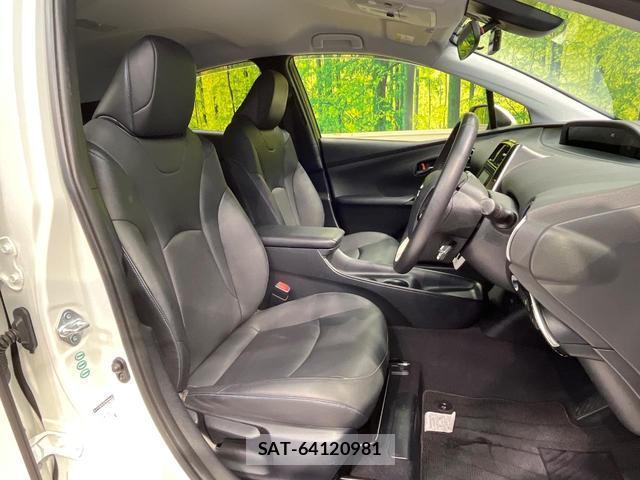 Toyota PRIUS 2016-07 8817562-7