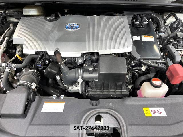 Toyota PRIUS 2016-05 8817677-18