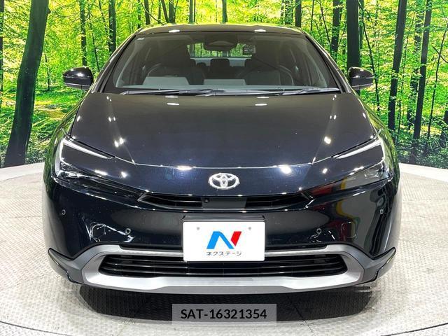 Toyota PRIUS 2025-02 8817683-13