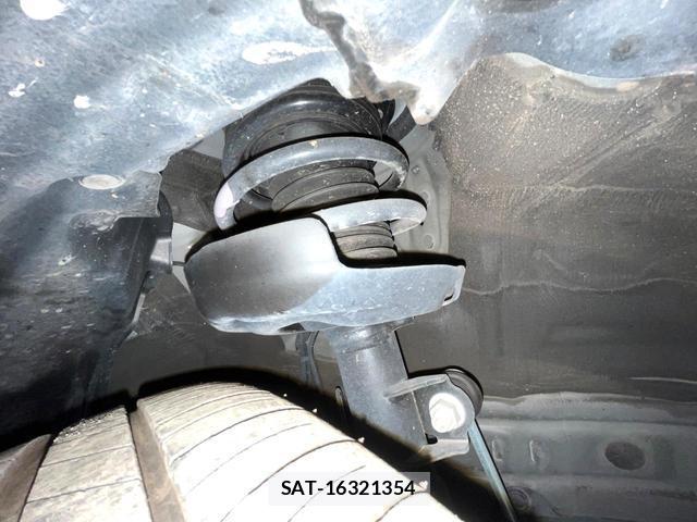 Toyota PRIUS 2025-02 8817683-19