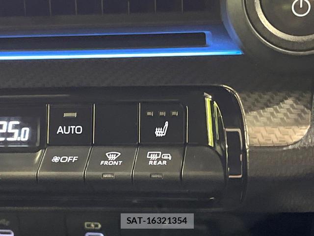 Toyota PRIUS 2025-02 8817683-6