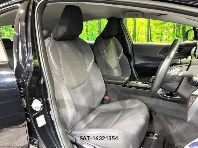 Toyota PRIUS 2025-02 8817683-7