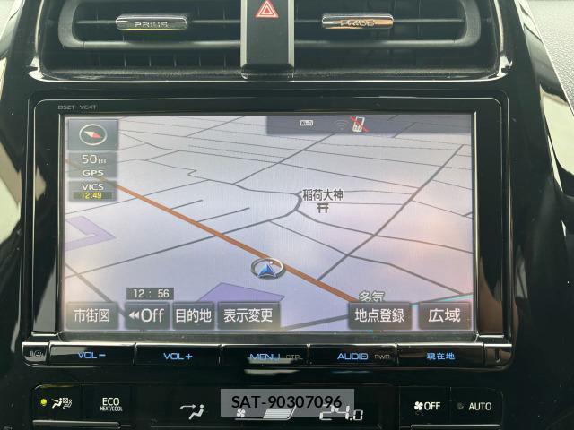 Toyota PRIUS 2017-10 8817891-2