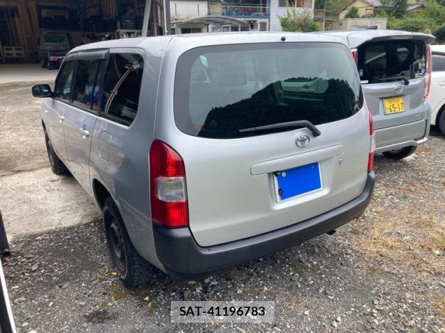 Toyota PROBOX VAN 2016-10 8813386-2