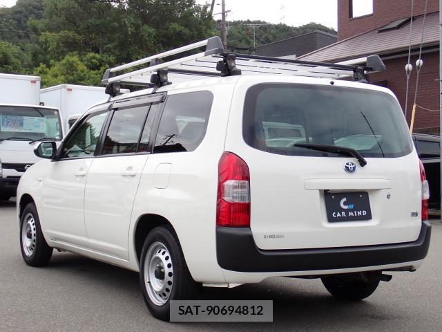 Toyota PROBOX 2021-08 8812513-14