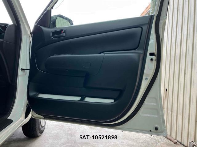 Toyota PROBOX 2020-06 8813917-14