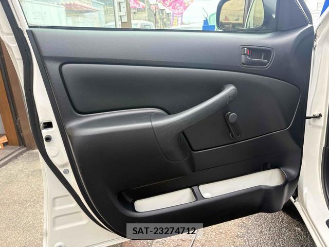 Toyota PROBOX 2020-07 8814211-15