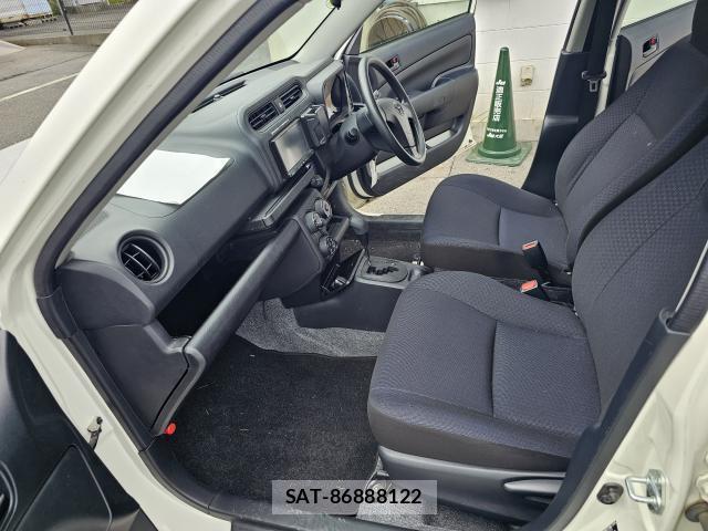 Toyota PROBOX 2021 8815813-5
