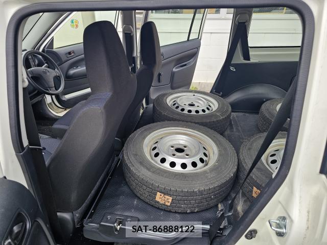 Toyota PROBOX 2021 8815813-7