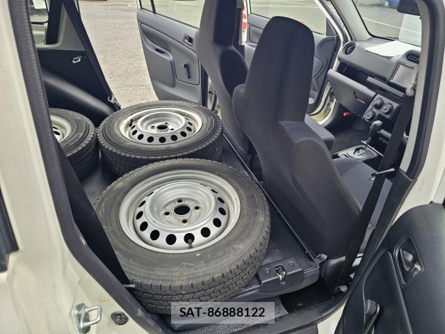 Toyota PROBOX 2021 8815813-8