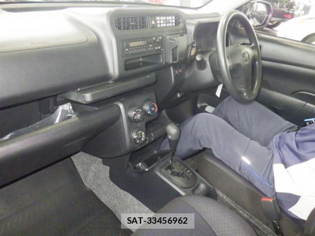 Toyota PROBOX 2024-06 8815839-2