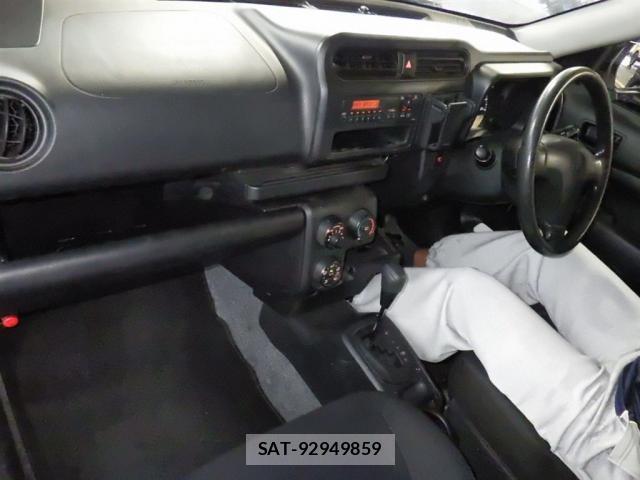 Toyota PROBOX 2021-08 8815841-2