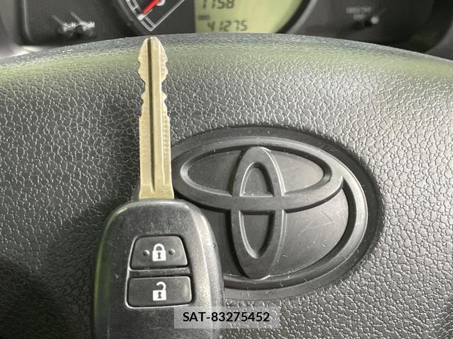 Toyota PROBOX 2021-07 8815882-5