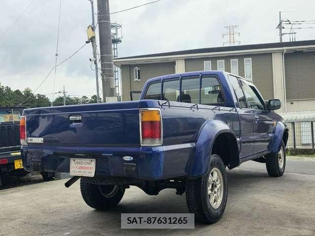Mazda PROCEED 1997-12 8816967-6