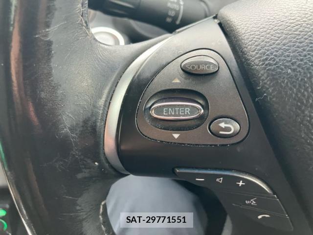 Mitsubishi PROUDIA 2012-08 8813886-9