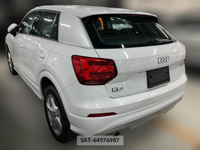 Audi Q2 2019-09 8814832-1