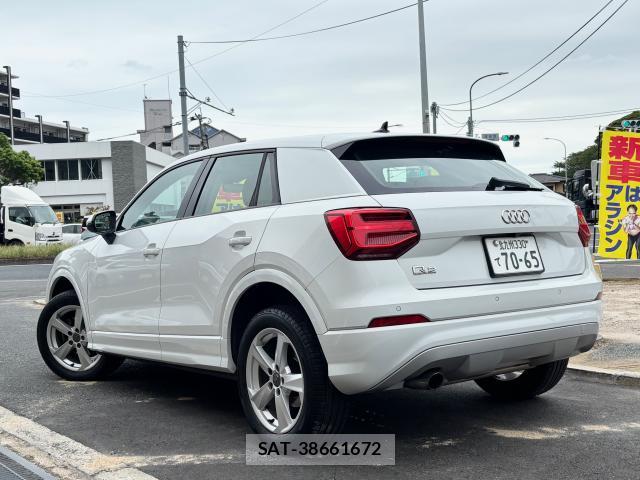 Audi Q2 2019-09 8815147-1