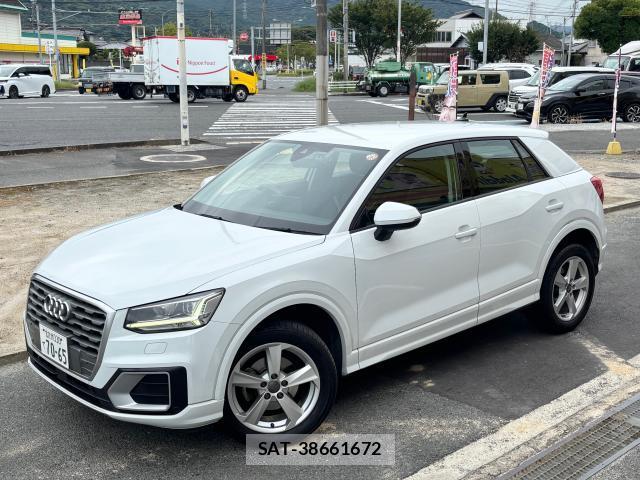 Audi Q2 2019-09 8815147-2