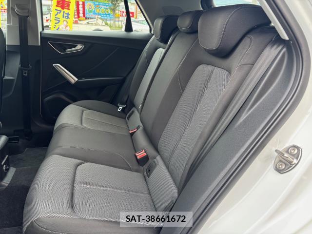 Audi Q2 2019-09 8815147-6