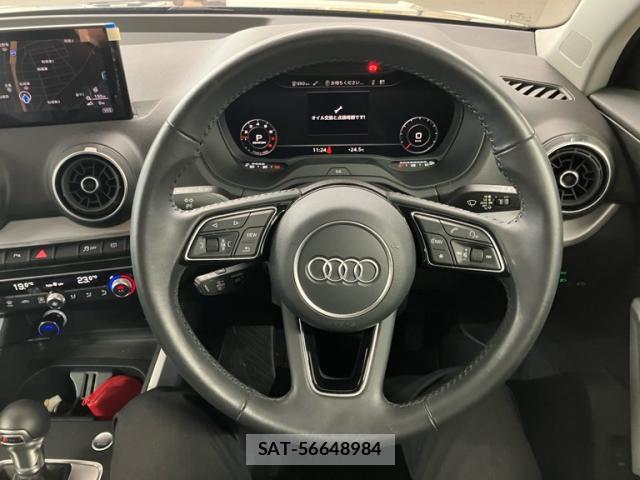 Audi Q2 2019-10 8816430-9