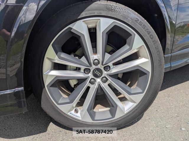 Audi Q3 2024-07 8814946-2