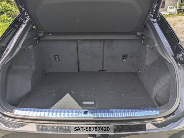 Audi Q3 2024-07 8814946-5