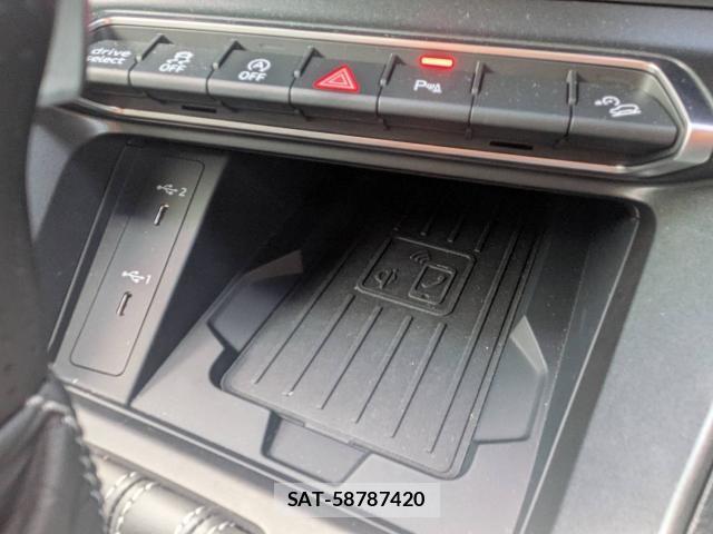 Audi Q3 2024-07 8814946-9
