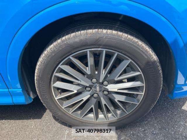 Audi Q3 2020-10 8813486-3