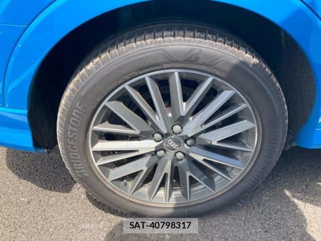 Audi Q3 2020-10 8813486-4