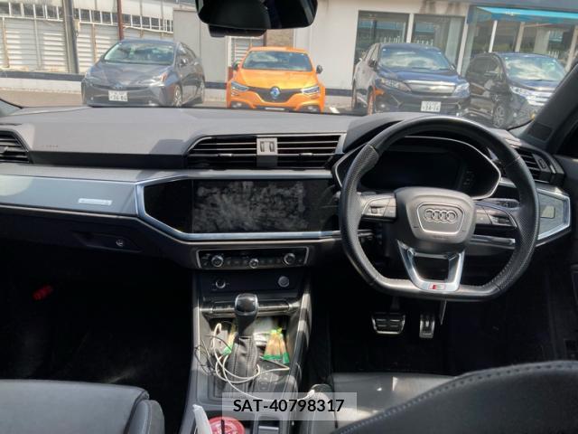 Audi Q3 2020-10 8813486-7