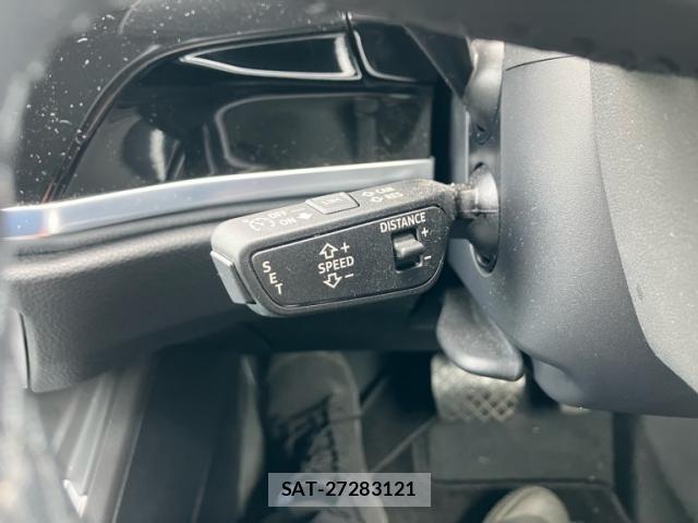 Audi Q3 2024-09 8817606-15