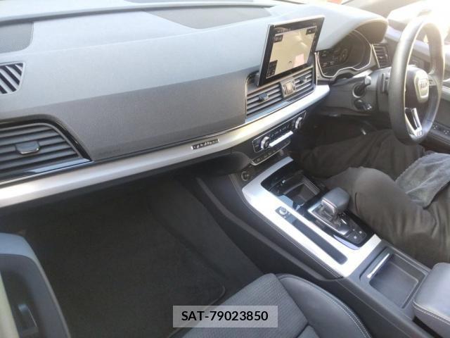 Audi Q5 2021-09 8816169-2
