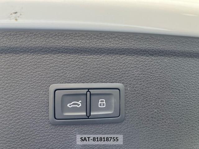 Audi Q5 2021-11 8816270-5