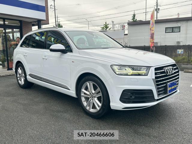 Audi Q7 2018-05 8815287-6