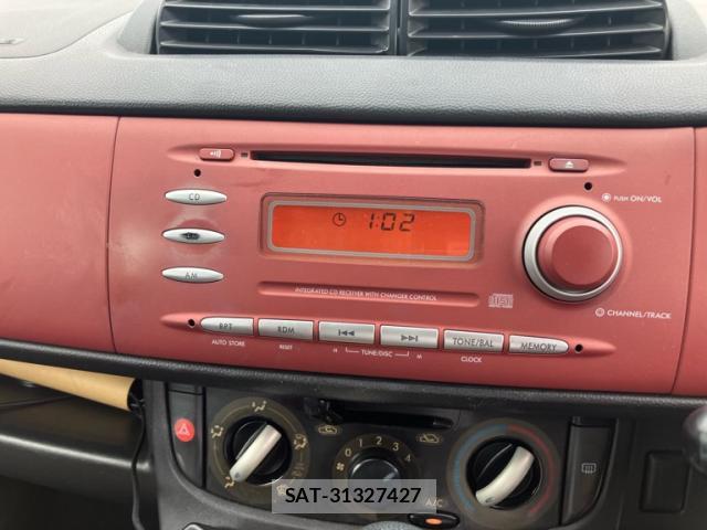 Subaru R1 2007-09 8813576-11