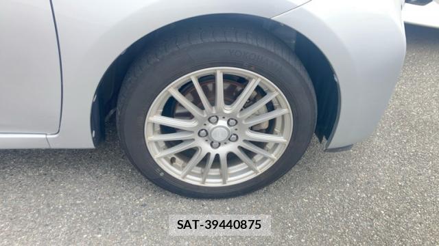 Toyota RACTIS 2011-10 8812095-12