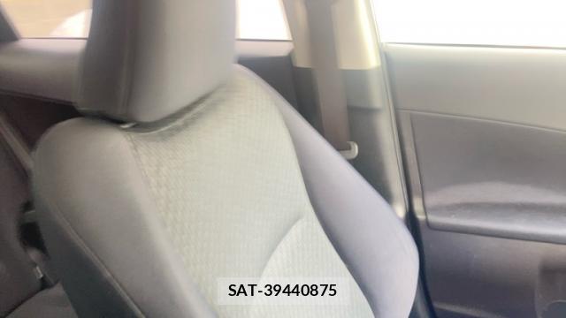 Toyota RACTIS 2011-10 8812095-17