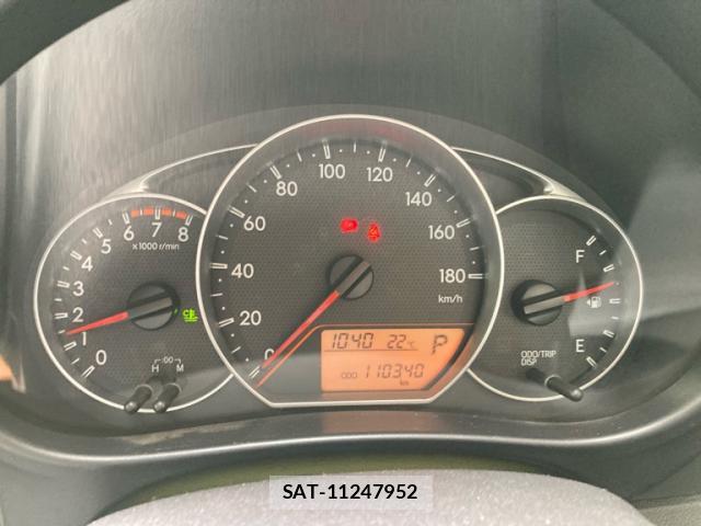 Toyota RACTIS 2010-12 8816287-18