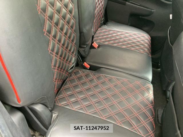 Toyota RACTIS 2010-12 8816287-7