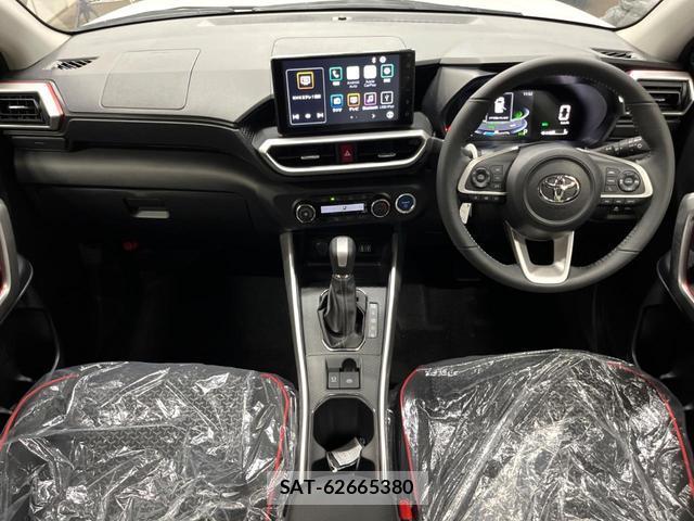 Toyota RAIZE 2026-08 8812653-1