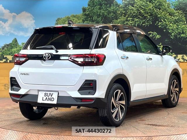 Toyota RAIZE 2025-05 8812657-16