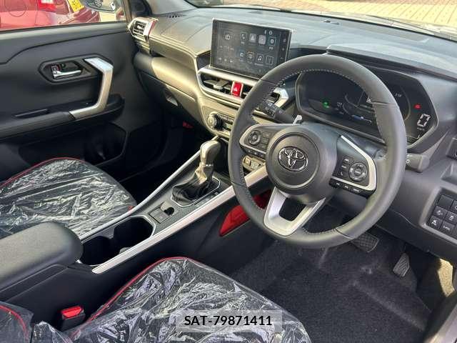 Toyota RAIZE 2026-09 8813097-3
