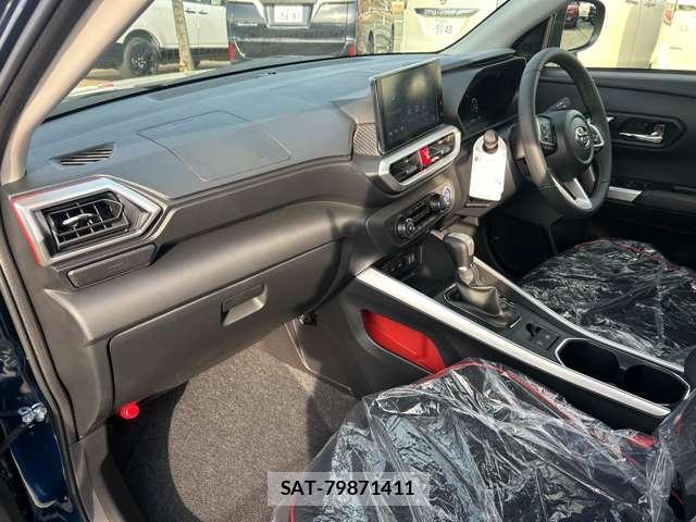 Toyota RAIZE 2026-09 8813097-5
