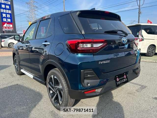 Toyota RAIZE 2026-09 8813097-8