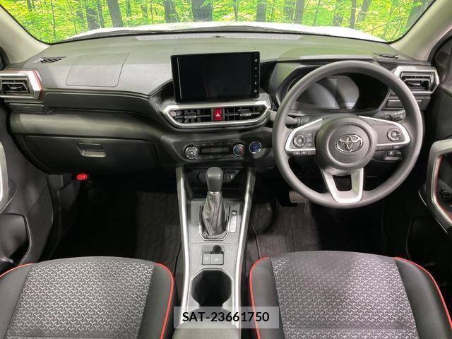 Toyota RAIZE 2025-10 8815890-1