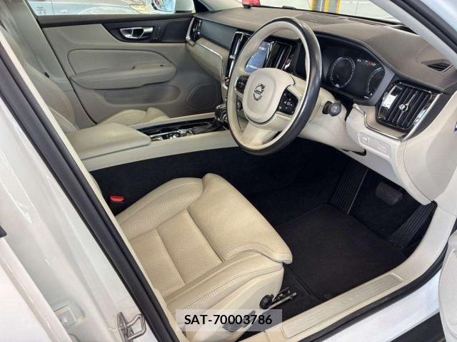 Land Rover RANGE ROVER EVOQUE 2020-02 8817328-3